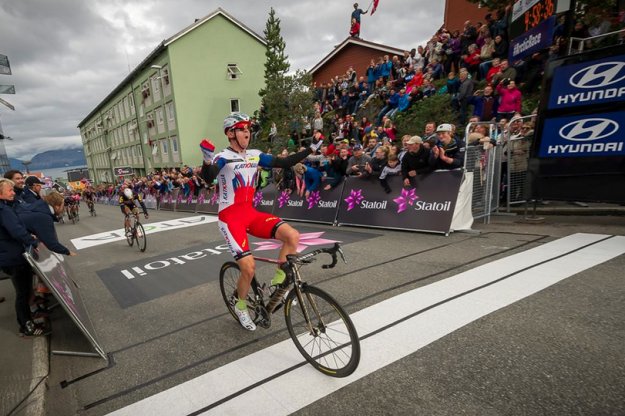 Alexander Kristoff wins Arctic Race stage 1